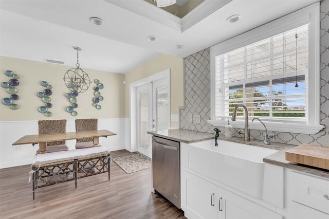 9860 NW 3rd Street, Pembroke Pines, FL 33024