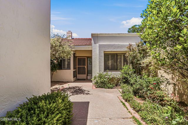 1057 LOS JARDINES Circle, El Paso, TX 79912