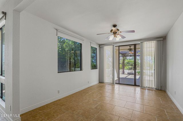 1057 LOS JARDINES Circle, El Paso, TX 79912