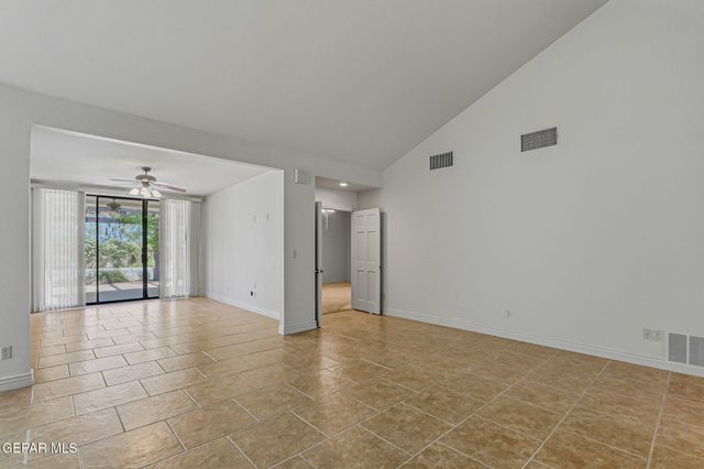 1057 LOS JARDINES Circle, El Paso, TX 79912