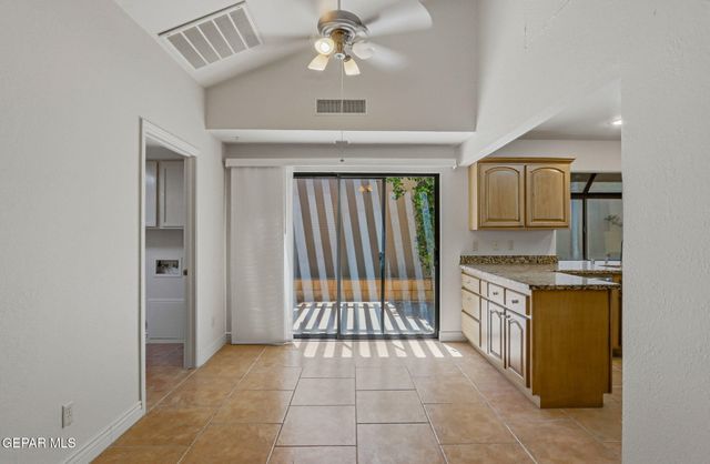 1057 LOS JARDINES Circle, El Paso, TX 79912