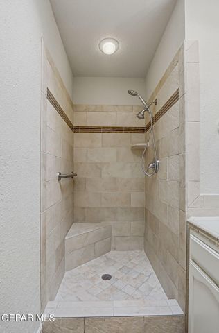 1057 LOS JARDINES Circle, El Paso, TX 79912