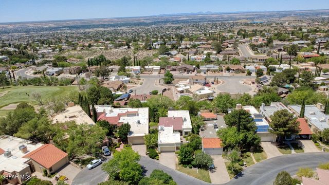 1057 LOS JARDINES Circle, El Paso, TX 79912
