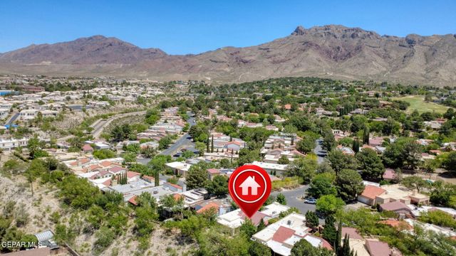 1057 LOS JARDINES Circle, El Paso, TX 79912