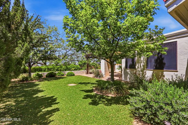 1057 LOS JARDINES Circle, El Paso, TX 79912