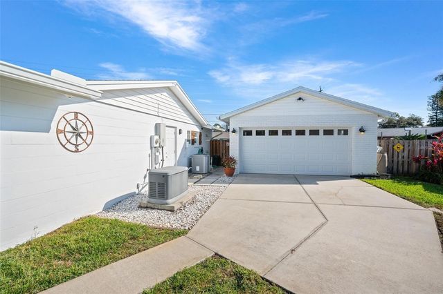 79 BROADMOOR CIRCLE, Ormond Beach, FL 32174