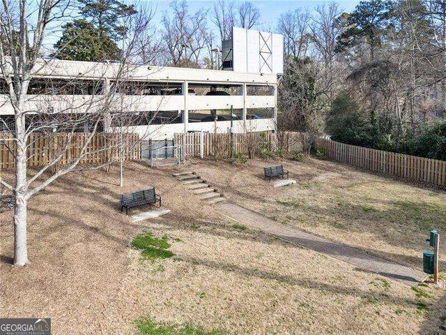 2479 Peachtree Road NE 217, Atlanta, GA 30305