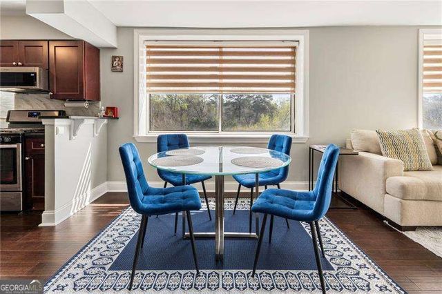 2479 Peachtree Road NE 217, Atlanta, GA 30305