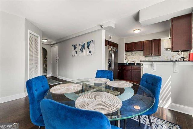 2479 Peachtree Road NE 217, Atlanta, GA 30305
