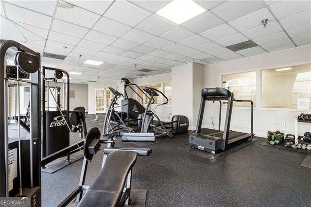 2479 Peachtree Road NE 217, Atlanta, GA 30305