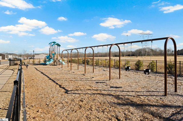 105 Green Pasture Road, Fountain Inn, SC 29664