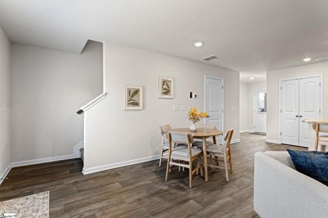 105 Green Pasture Road, Fountain Inn, SC 29664