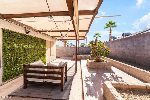 4355 Bramblewood Street, Las Vegas, NV 89147