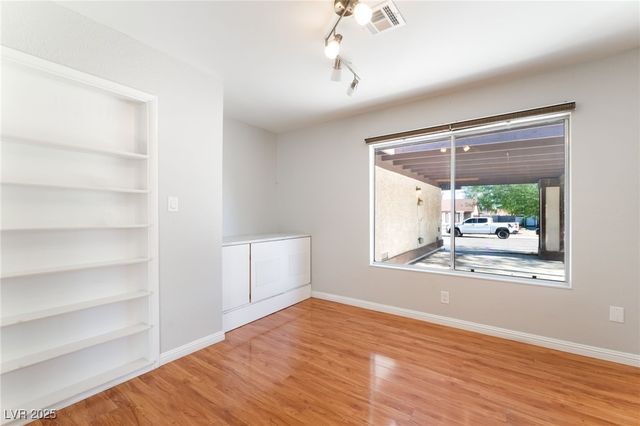 4355 Bramblewood Street, Las Vegas, NV 89147