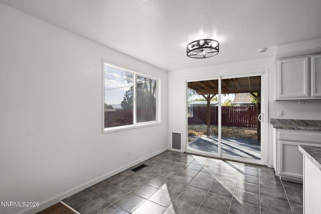 2260 W 7th Street, Reno, NV 89503