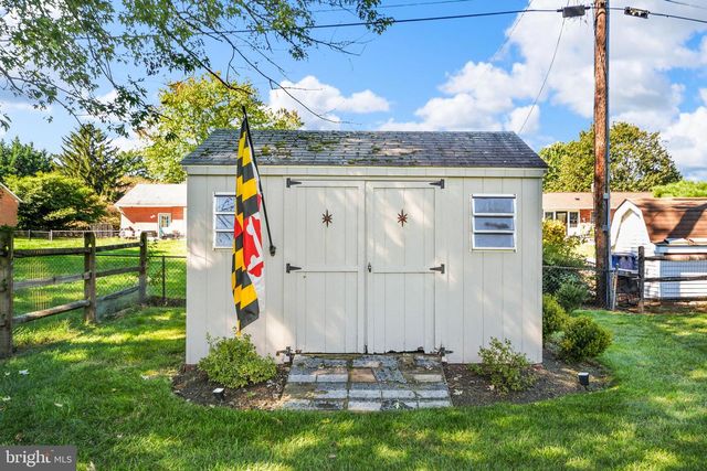 8010 MEADOWVIEW DR, Frederick, MD 21702