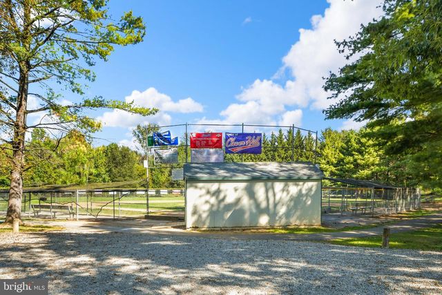 8010 MEADOWVIEW DR, Frederick, MD 21702