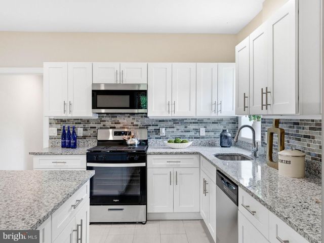 2043 ROUTE 542, Tuckerton, NJ 08087