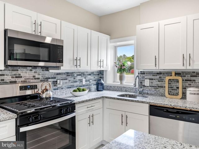 2043 ROUTE 542, Tuckerton, NJ 08087