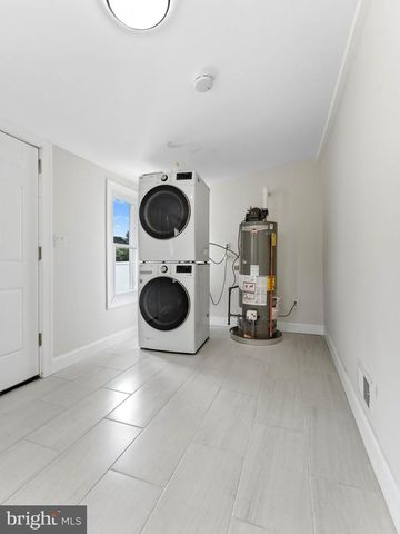 2043 ROUTE 542, Tuckerton, NJ 08087