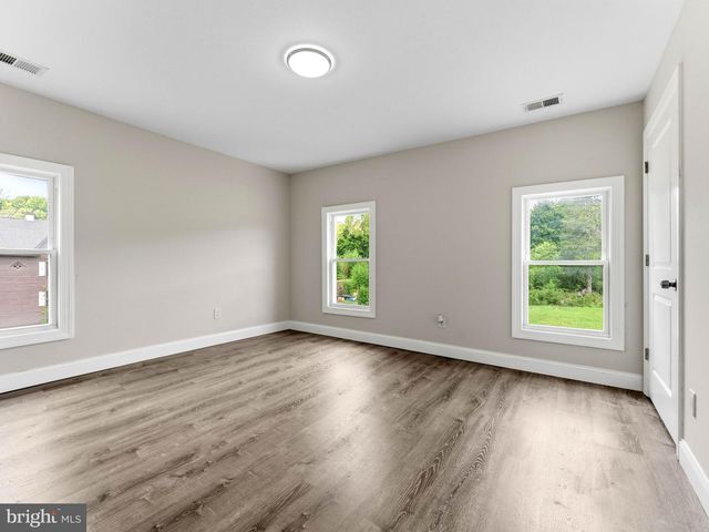 2043 ROUTE 542, Tuckerton, NJ 08087