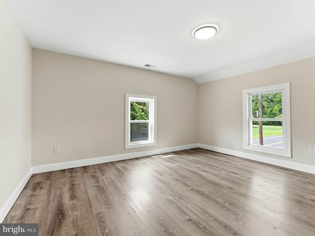 2043 ROUTE 542, Tuckerton, NJ 08087