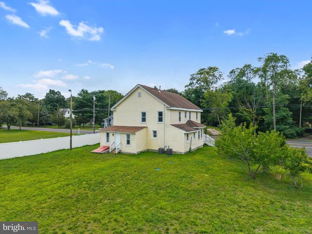 2043 ROUTE 542, Tuckerton, NJ 08087