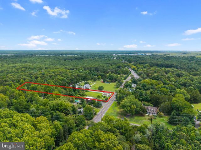 2043 ROUTE 542, Tuckerton, NJ 08087