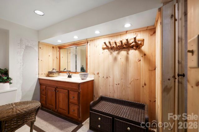 305 Stamey Creek Road, Brevard, NC 28712