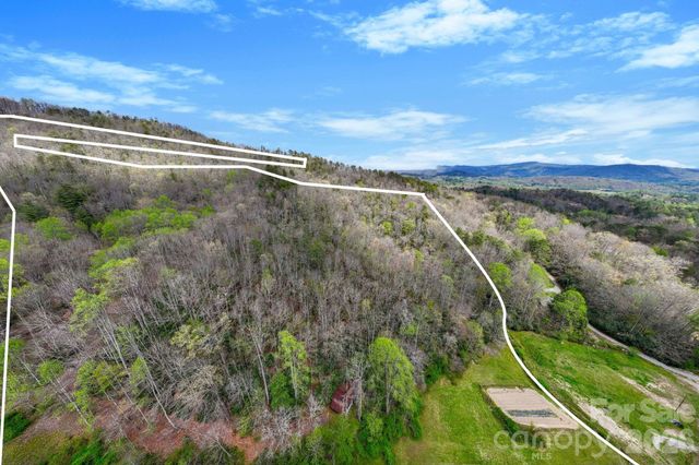 305 Stamey Creek Road, Brevard, NC 28712