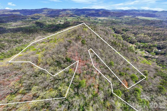 305 Stamey Creek Road, Brevard, NC 28712
