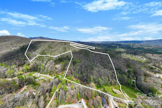 305 Stamey Creek Road, Brevard, NC 28712