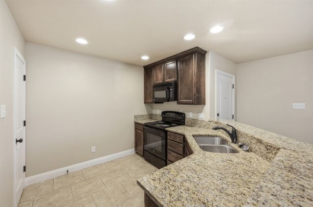 131 Sunburst Court, Weatherford, TX 76087