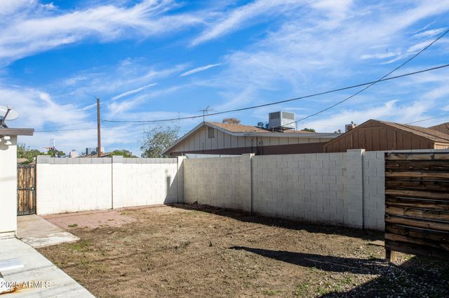 2309 W WOOD Drive, Phoenix, AZ 85029