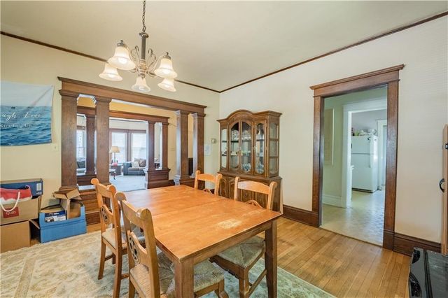 1010 S Farwell Street #1010, Eau Claire, WI 54701