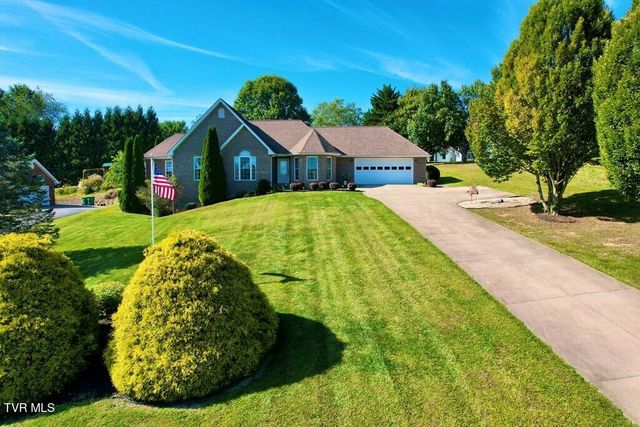 32482 Spring Crest Drive, Glade Spring, VA 24340