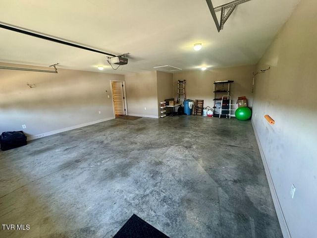 32482 Spring Crest Drive, Glade Spring, VA 24340