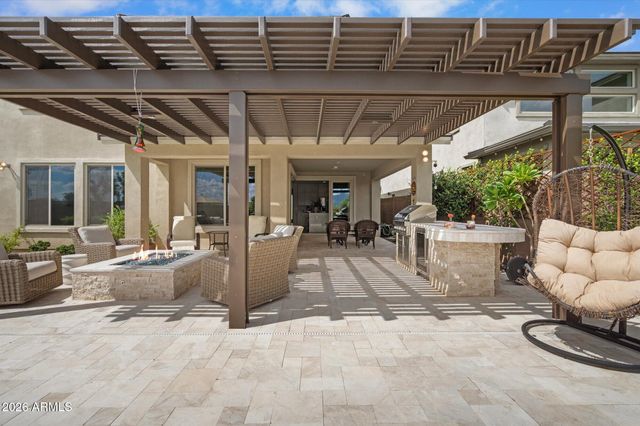 21111 N 61ST Street, Phoenix, AZ 85054