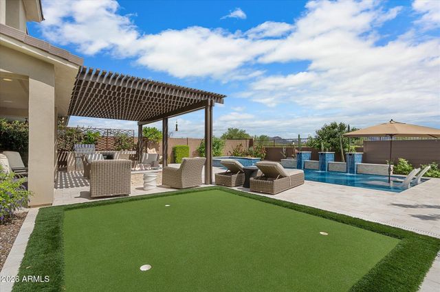 21111 N 61ST Street, Phoenix, AZ 85054