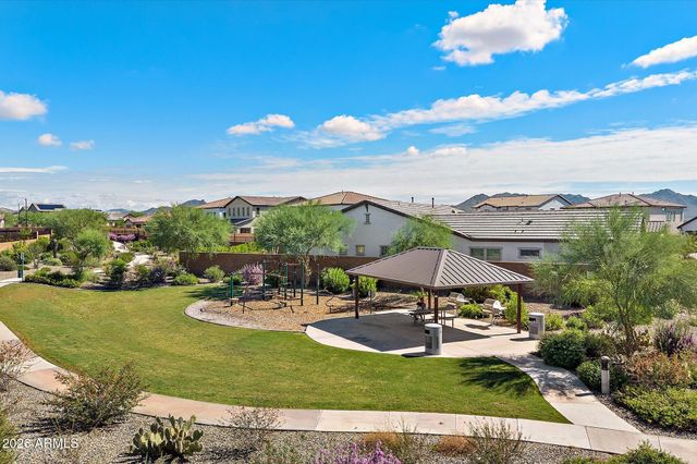 21111 N 61ST Street, Phoenix, AZ 85054