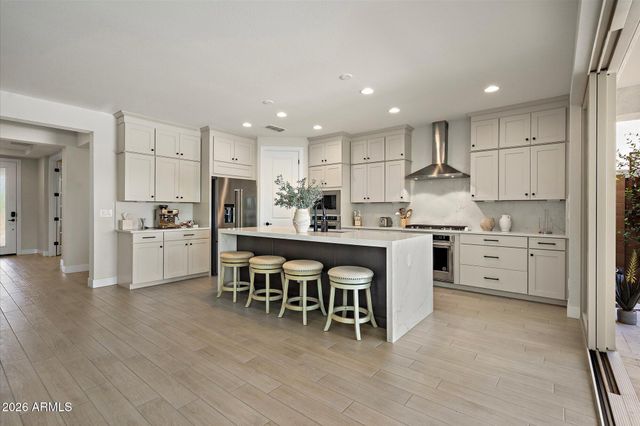 21111 N 61ST Street, Phoenix, AZ 85054