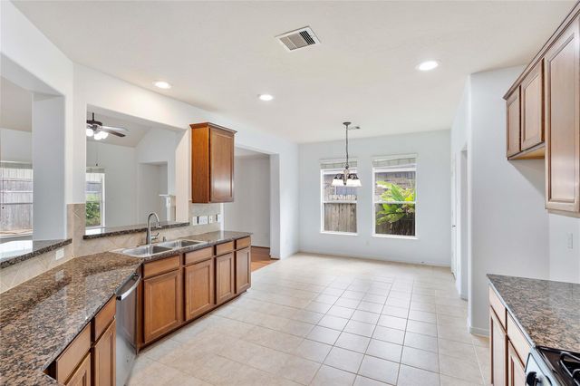 21579 Tims Harbor Dr Drive, Kingwood, TX 77339