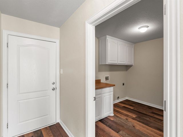 3905 Bonita Court, Granbury, TX 76049