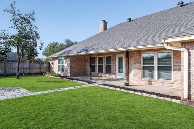 3905 Bonita Court, Granbury, TX 76049
