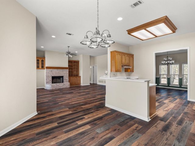 3905 Bonita Court, Granbury, TX 76049