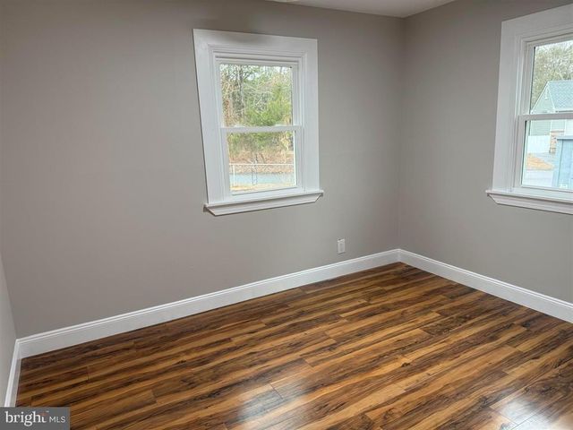 6315 LANCE AVE, Mays Landing, NJ 08330