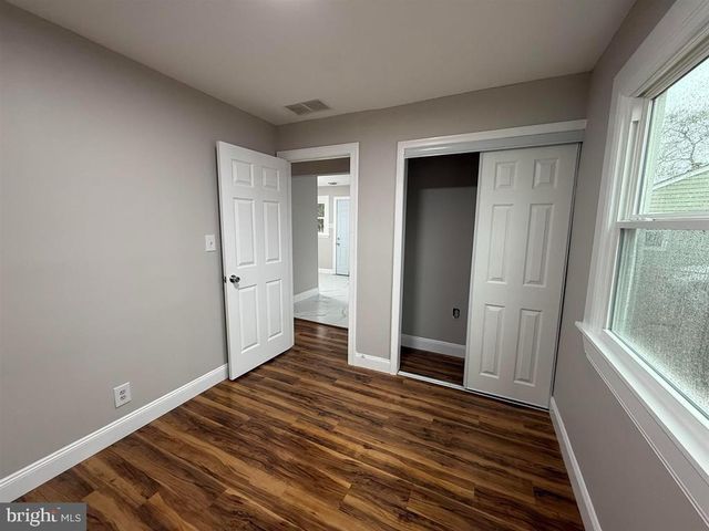 6315 LANCE AVE, Mays Landing, NJ 08330
