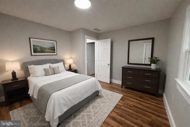 6315 LANCE AVE, Mays Landing, NJ 08330