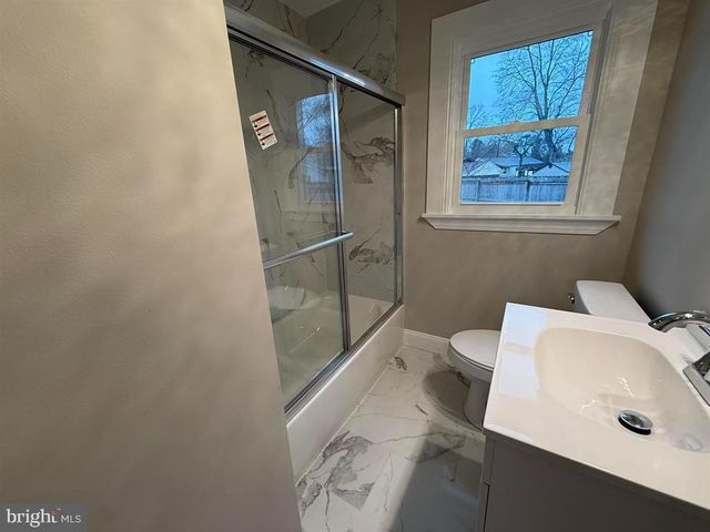 6315 LANCE AVE, Mays Landing, NJ 08330
