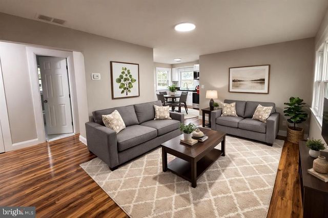 6315 LANCE AVE, Mays Landing, NJ 08330
